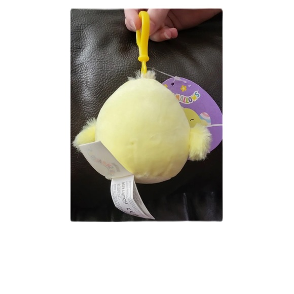 NWT 2023 Squishmallow Aimee Easter Clip
3 inch w/floral belly - Picture 2 of 3